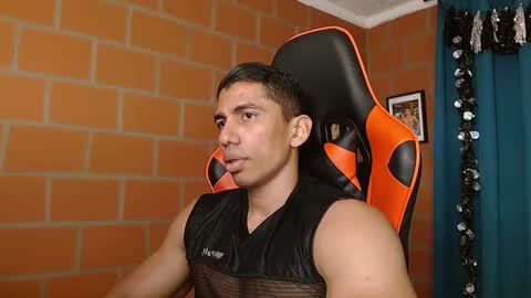 Snapshot of adan_sin1 chatting on January 2025 05:59:02 PM Adan Sin online show from January 2025 05:59:02 PM