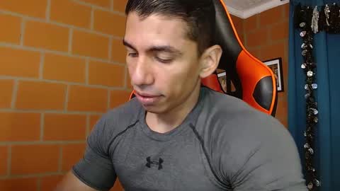 Snapshot of adan_sin1 chatting on January 2025 02:14:01 PM Adan Sin online show from January 2025 02:14:01 PM