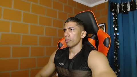 Snapshot of adan_sin1 chatting on January 2025 03:47:02 PM Adan Sin online show from January 2025 03:47:02 PM