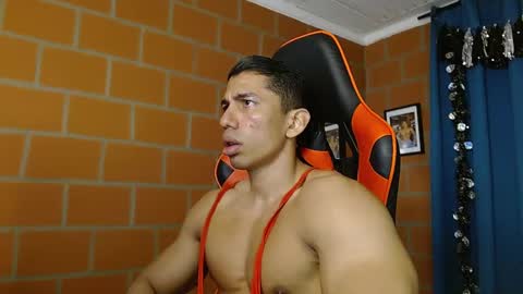 Snapshot of adan_sin1 chatting on February 2025 02:32:01 PM Adan Sin online show from February 2025 02:32:01 PM