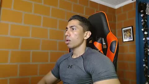 Snapshot of adan_sin1 chatting on March 2025 03:05:02 PM Adan Sin online show from March 2025 03:05:02 PM