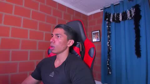 Snapshot of adan_sin1 chatting on March 2025 06:43:02 PM Adan Sin online show from March 2025 06:43:02 PM