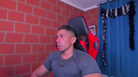 Snapshot of adan_sin1 chatting on March 2025 06:45:01 PM Adan Sin online show from March 2025 06:45:01 PM