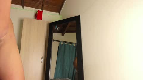   online show from January 2025 02:09:01 AM