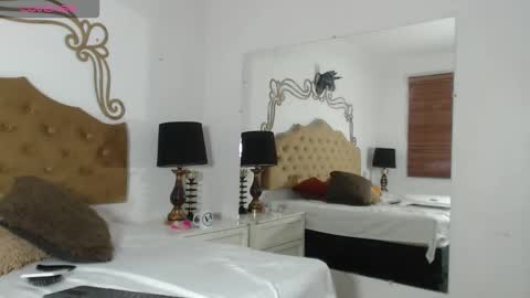 Adara Ferrara online show from October 2025 09:31:02 PM