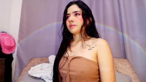  Adara Johnson  online show from October 2025 11:39:02 AM