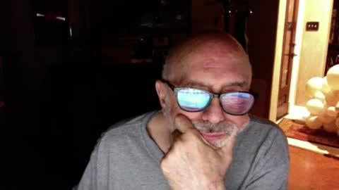 Snapshot of add_me_2 chatting on June 2026 03:48:02 AM add_me_2 online show from June 2026 03:48:02 AM