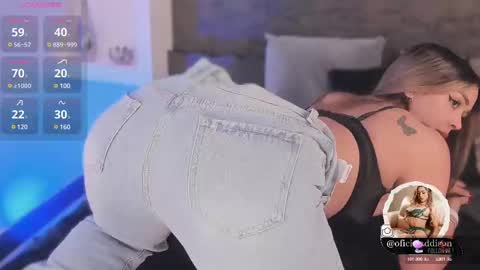 A D D I S O N  online show from February 2025 07:43:02 PM