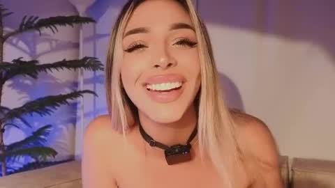 A D D I S O N  online show from October 2025 11:57:02 PM