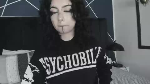 Ade  online show from February 2025 10:58:01 PM