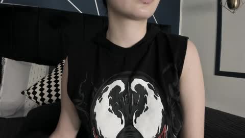 Ade  online show from February 2025 07:47:01 PM