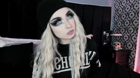 Ade  online show from April 2026 07:52:02 PM