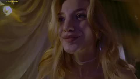 Snapshot of adelaidegilber_ chatting on July 2026 08:35:01 PM Adel online show from July 2026 08:35:01 PM
