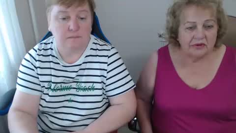 Snapshot of adelandsofia chatting on October 2025 01:50:01 PM AdelAndSofia online show from October 2025 01:50:01 PM