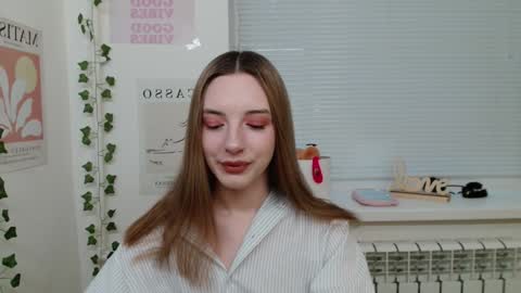 Snapshot of adele0_0 chatting on February 2025 01:32:02 PM Adele online show from February 2025 01:32:02 PM