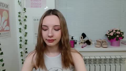 Snapshot of adele0_0 chatting on February 2025 02:13:02 PM Adele online show from February 2025 02:13:02 PM