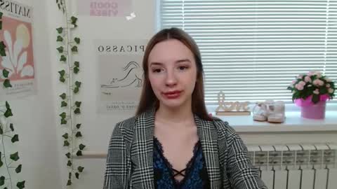 Snapshot of adele0_0 chatting on February 2025 10:27:02 AM Adele online show from February 2025 10:27:02 AM