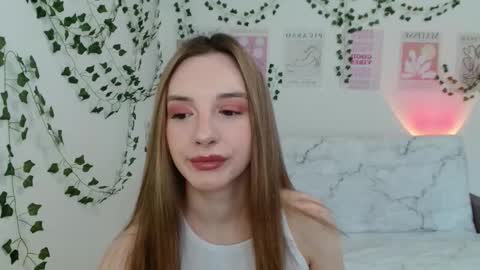 Snapshot of adele0_0 chatting on February 2025 12:16:02 PM Adele online show from February 2025 12:16:02 PM