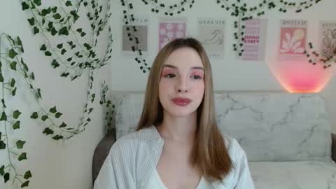 Snapshot of adele0_0 chatting on February 2025 01:10:02 PM Adele online show from February 2025 01:10:02 PM