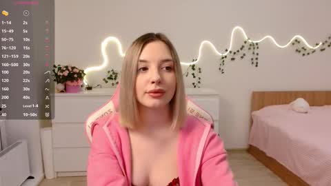 Snapshot of adele0_0 chatting on March 2026 06:47:01 PM Adele online show from March 2026 06:47:01 PM