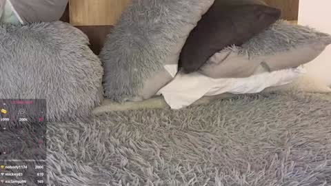 Andrea online show from February 2025 06:02:02 PM