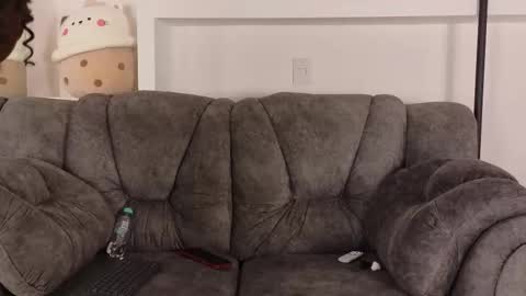 Andrea online show from September 2025 06:23:02 AM