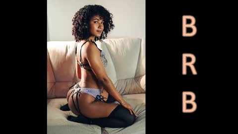 Andrea online show from October 2025 01:54:01 PM