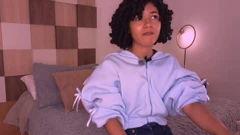 Andrea online show from January 2026 02:44:01 PM