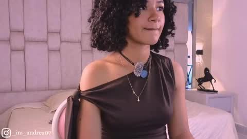 Andrea online show from April 2026 12:23:01 PM