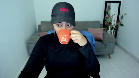 Carolina online show from November 2025 11:44:01 AM