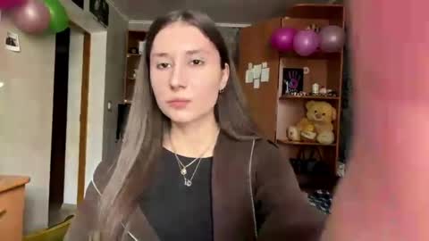 Snapshot of adeleapel chatting on March 2026 09:49:02 AM Poly online show from March 2026 09:49:02 AM