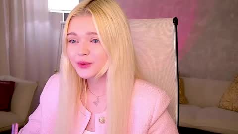 Snapshot of adelecartier chatting on April 2026 01:53:01 AM Adele 2200 -700 1000 UTCGMT 100 online show from April 2026 01:53:01 AM