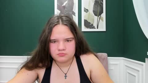 adelecruzz online show from January 2025 01:45:02 PM