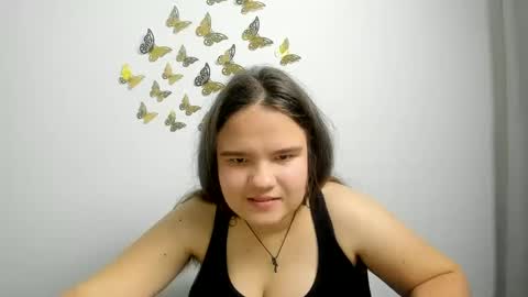 adelecruzz online show from February 2025 04:11:01 PM