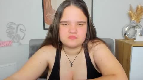 adelecruzz online show from March 2025 01:30:02 PM