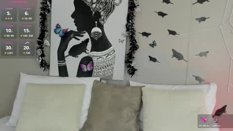 Adele Smithh online show from October 2025 11:55:02 AM