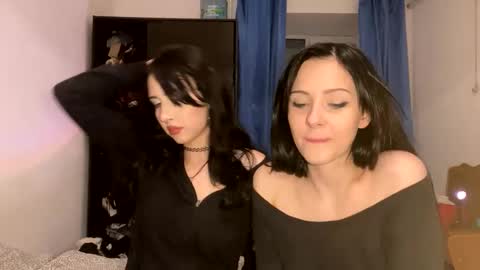 adelin online show from September 2025 12:38:01 AM