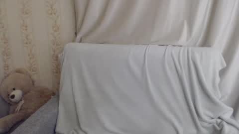 adelinalawson online show from December 2024 04:06:01 PM