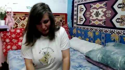 Larisa online show from October 2025 10:56:02 AM