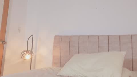  instragram adelyn 111 online show from February 2025 11:12:02 AM