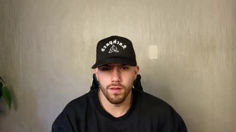 Snapshot of ades_lowe chatting on October 2025 11:44:01 AM Ades online show from October 2025 11:44:01 AM