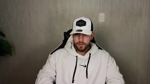 Snapshot of ades_lowe chatting on October 2025 11:20:02 AM Ades online show from October 2025 11:20:02 AM