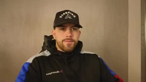 Snapshot of ades_lowe chatting on November 2025 12:05:02 PM Ades online show from November 2025 12:05:02 PM