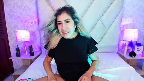 AdharaSmithh online show from February 2025 08:30:01 PM