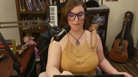 adobe_angel304 online show from December 2024 03:15:02 AM