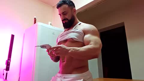 Adonis online show from November 2025 04:18:01 PM