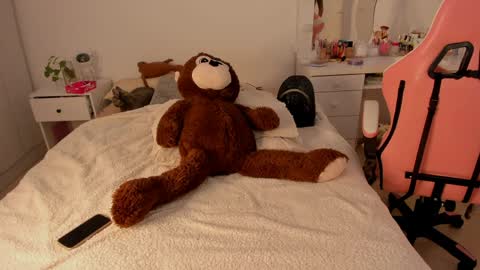 Kattt online show from April 2026 06:56:02 PM