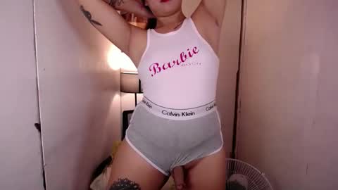 adorabletsforyouxx online show from March 2025 05:17:02 PM