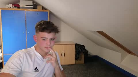 ADR Twink online show from April 2026 09:45:01 PM