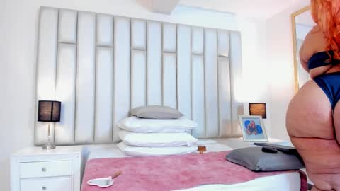 ANDREA PEREZ online show from February 2025 02:48:02 PM